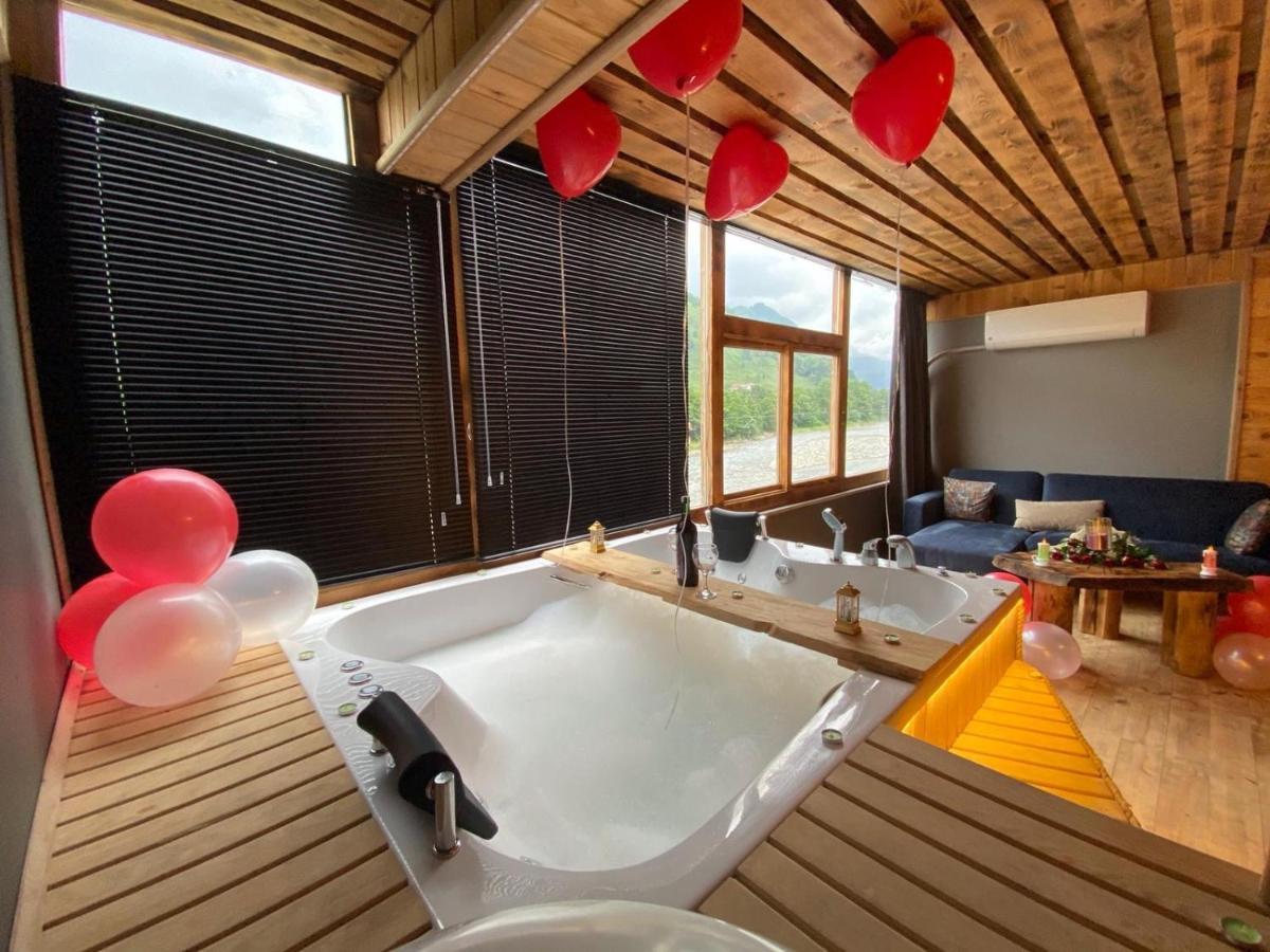 Heaven Vip Wooden Palace Bed & Breakfast Ardesen ภายนอก รูปภาพ